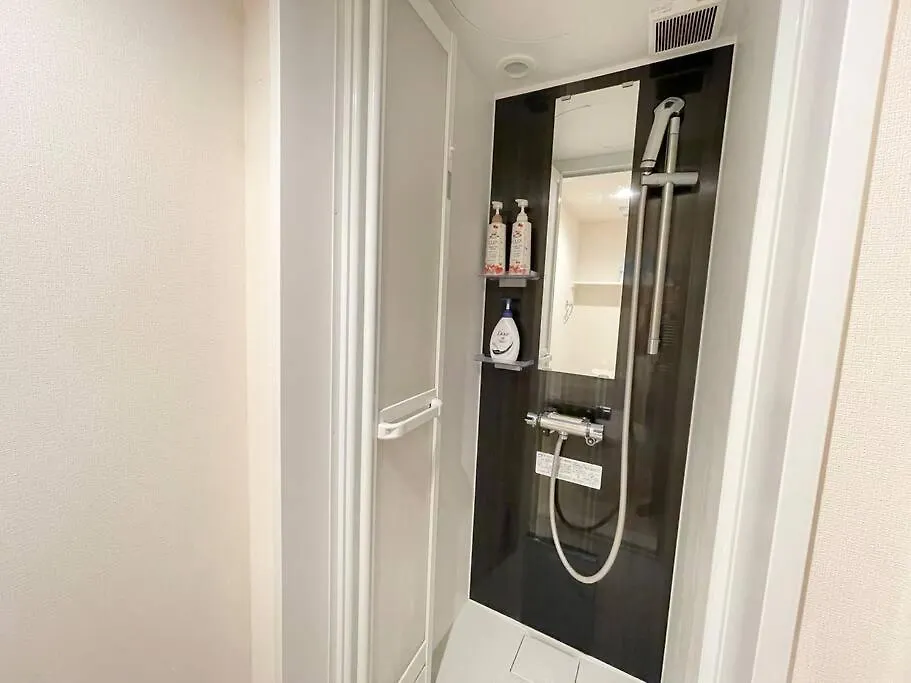 Glanz Okubo 2F Apartment Tokyo